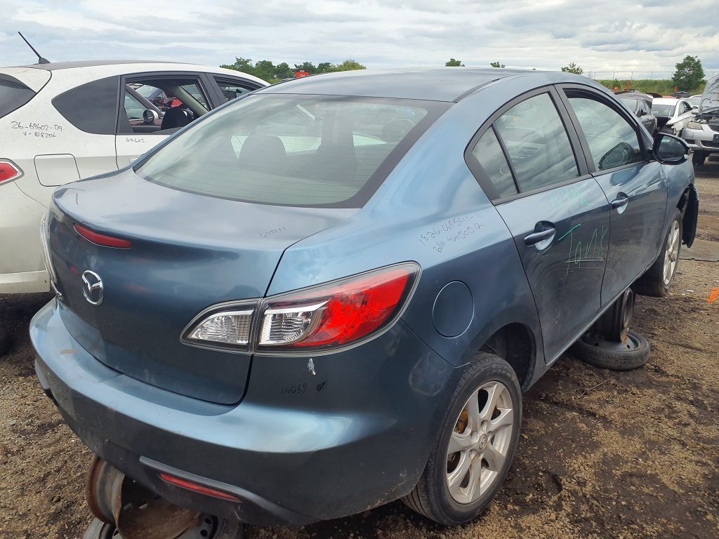 MAZDA MAZDA3 2011
