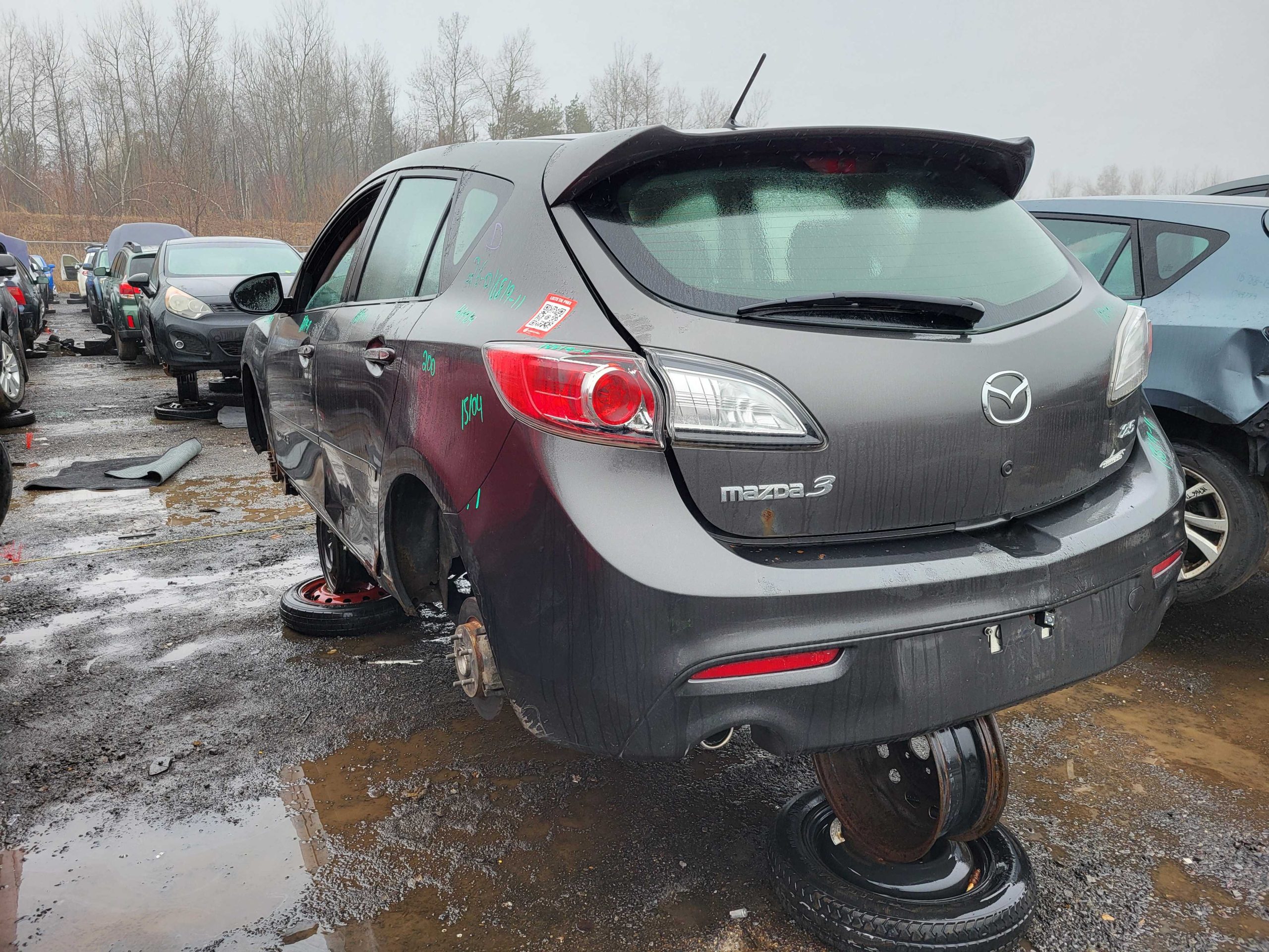 MAZDA MAZDA3 2011