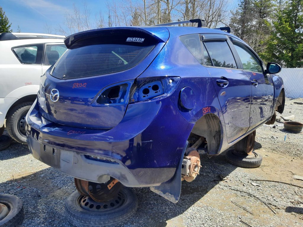 MAZDA MAZDA3 2012