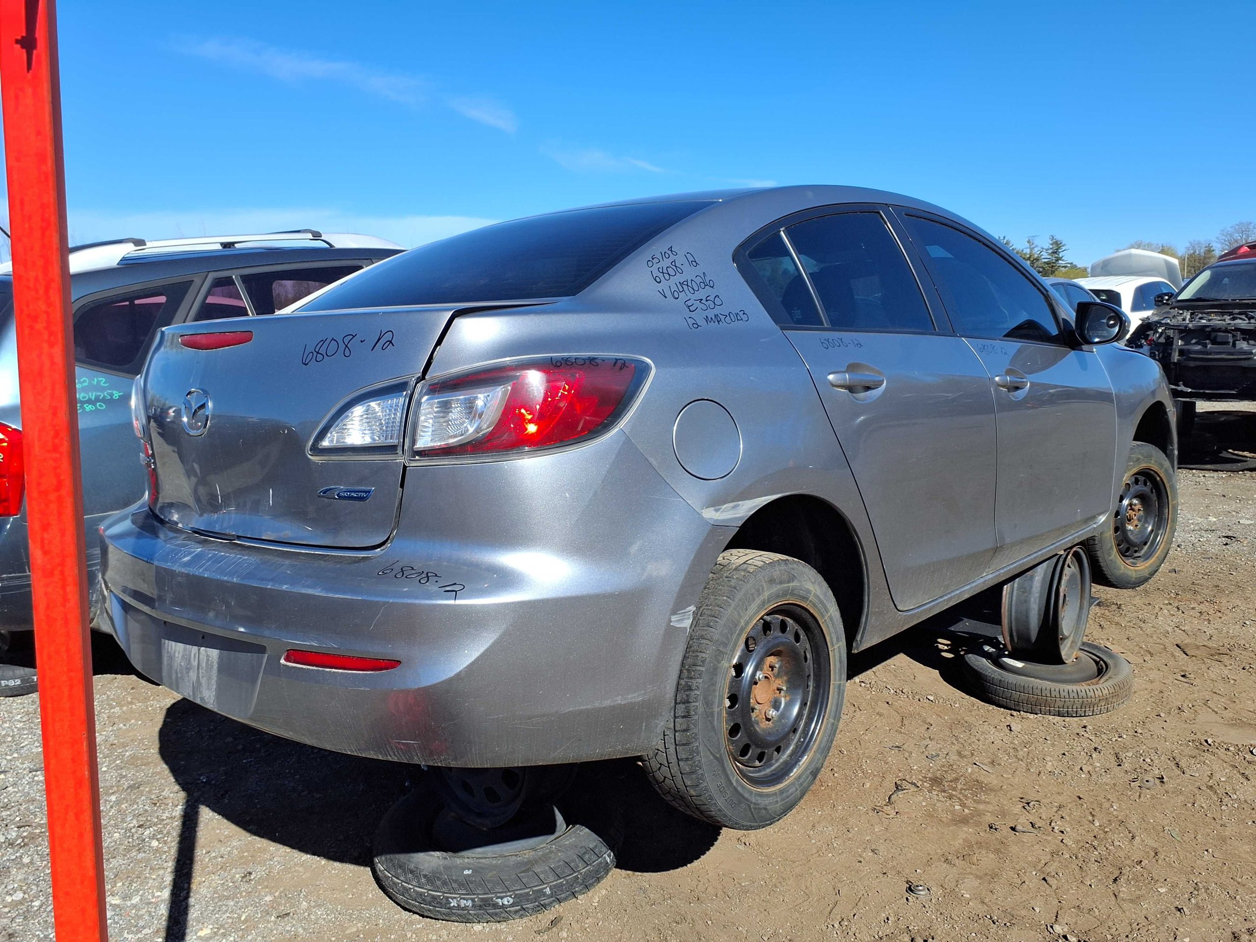 MAZDA MAZDA3 2012