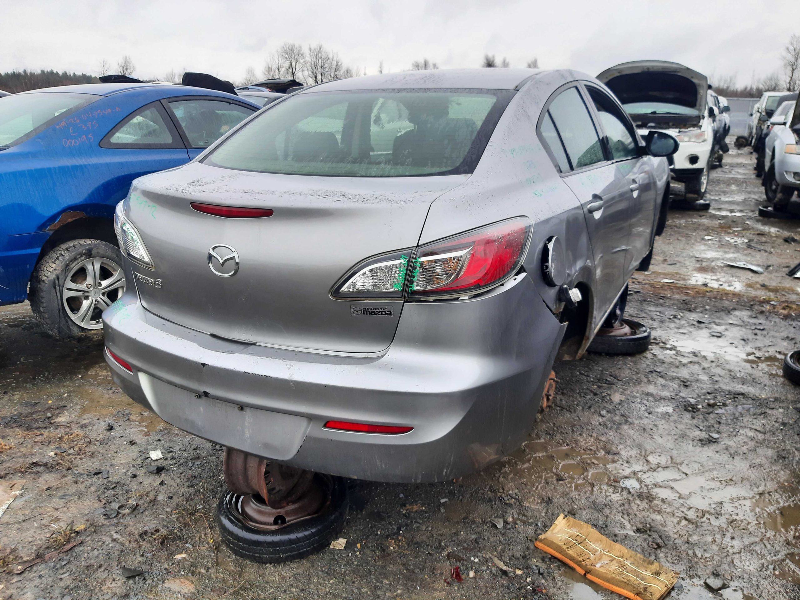 MAZDA MAZDA3 2012