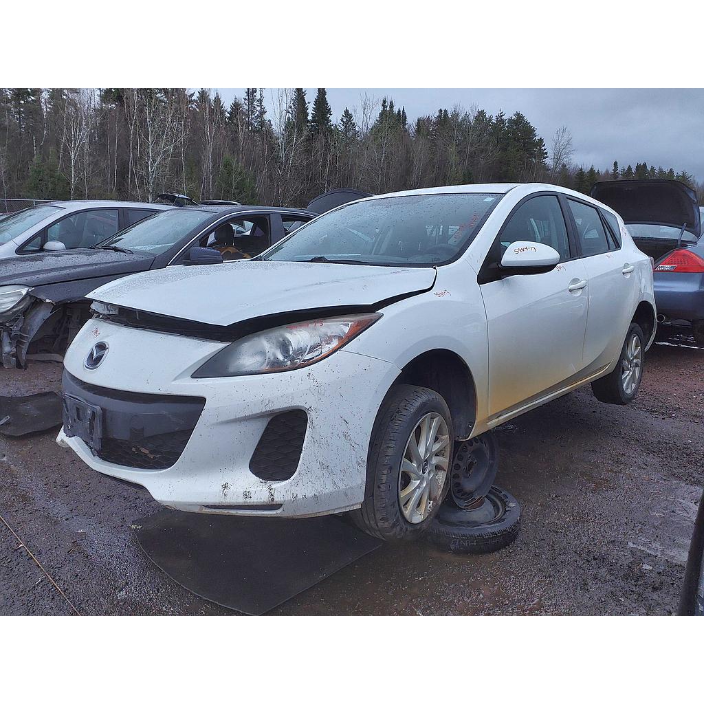 MAZDA MAZDA3 2013