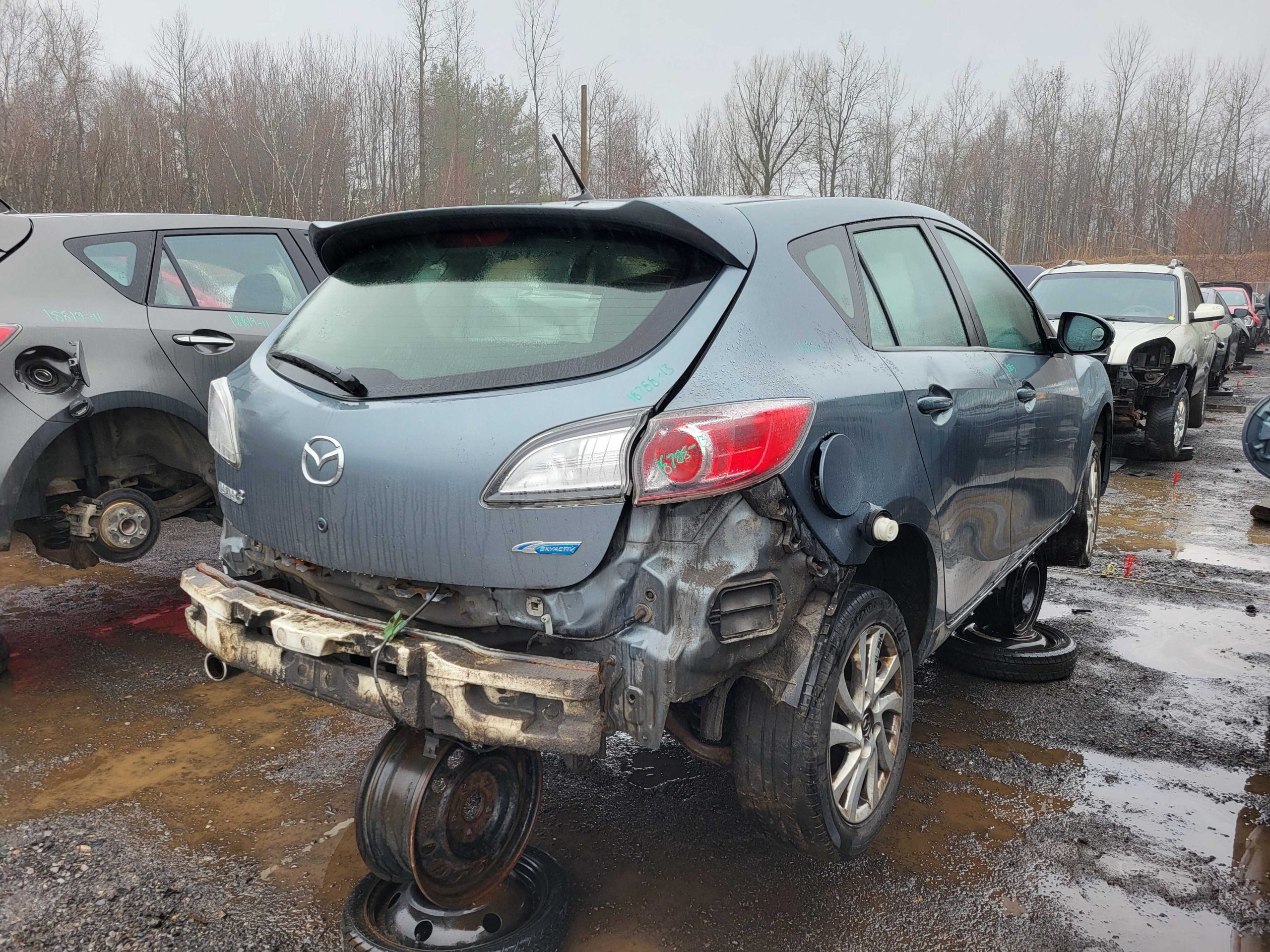 MAZDA MAZDA3 2013