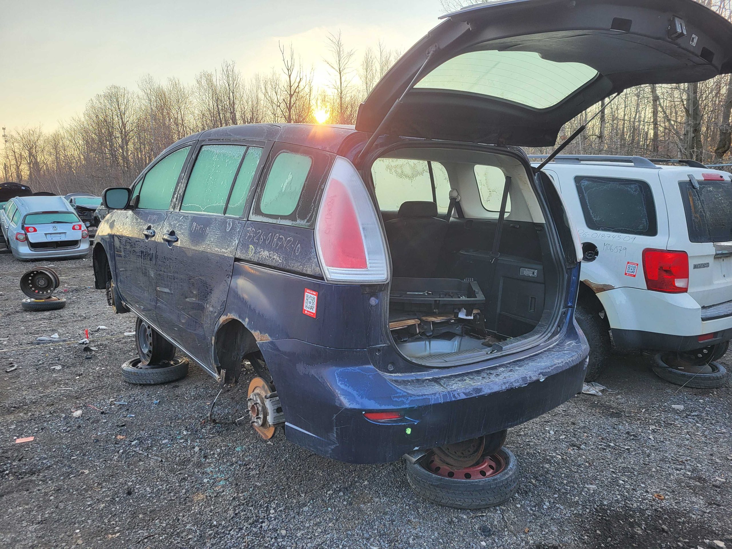 MAZDA MAZDA5 2010