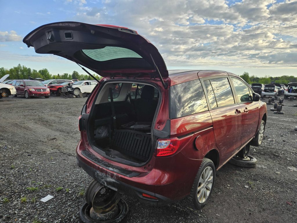 MAZDA MAZDA5 2012