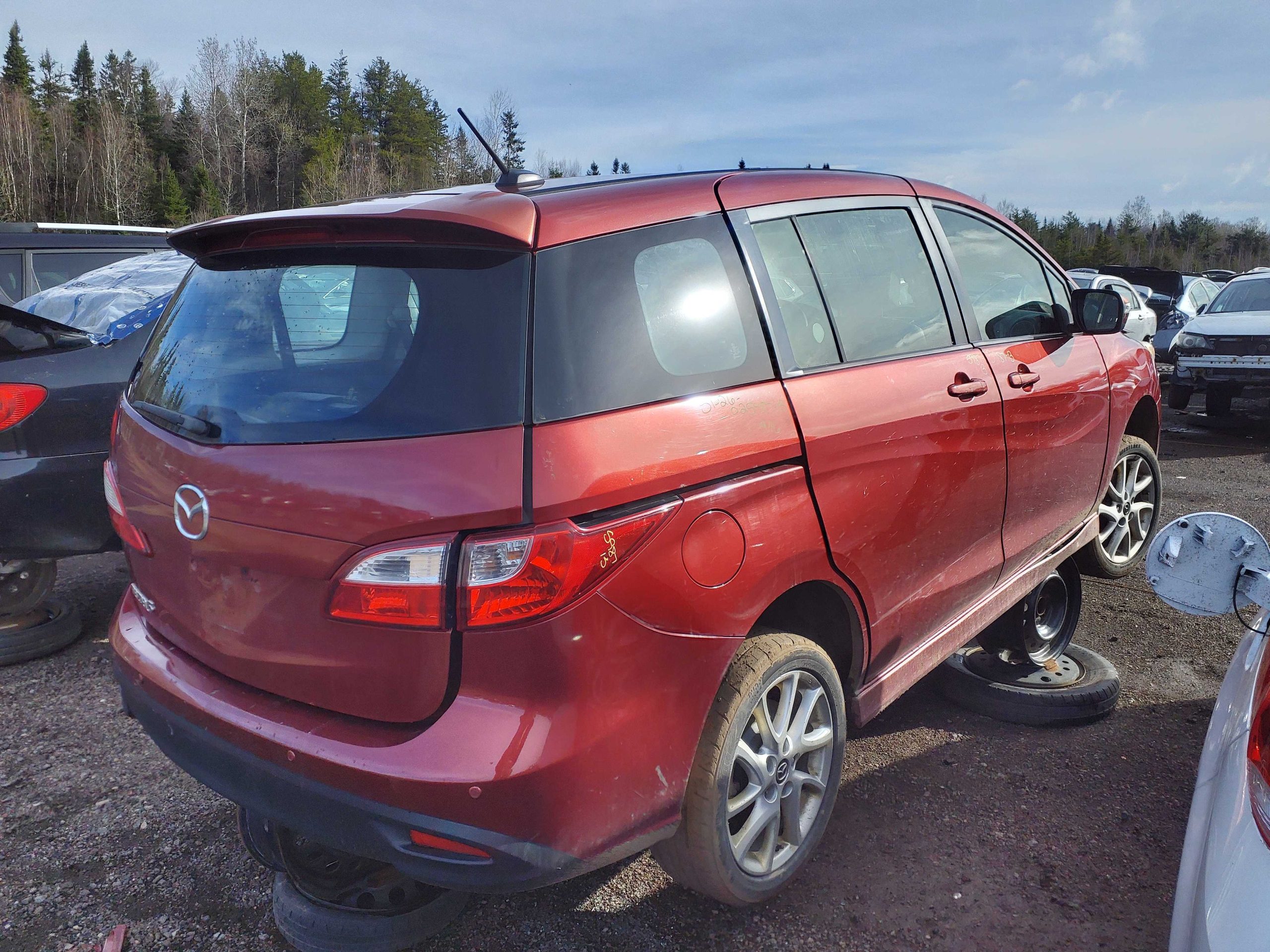 MAZDA MAZDA5 2013