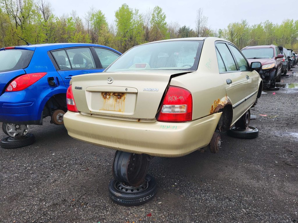 MAZDA PROTEGE 2001