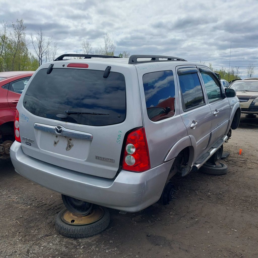 MAZDA TRIBUTE 2006