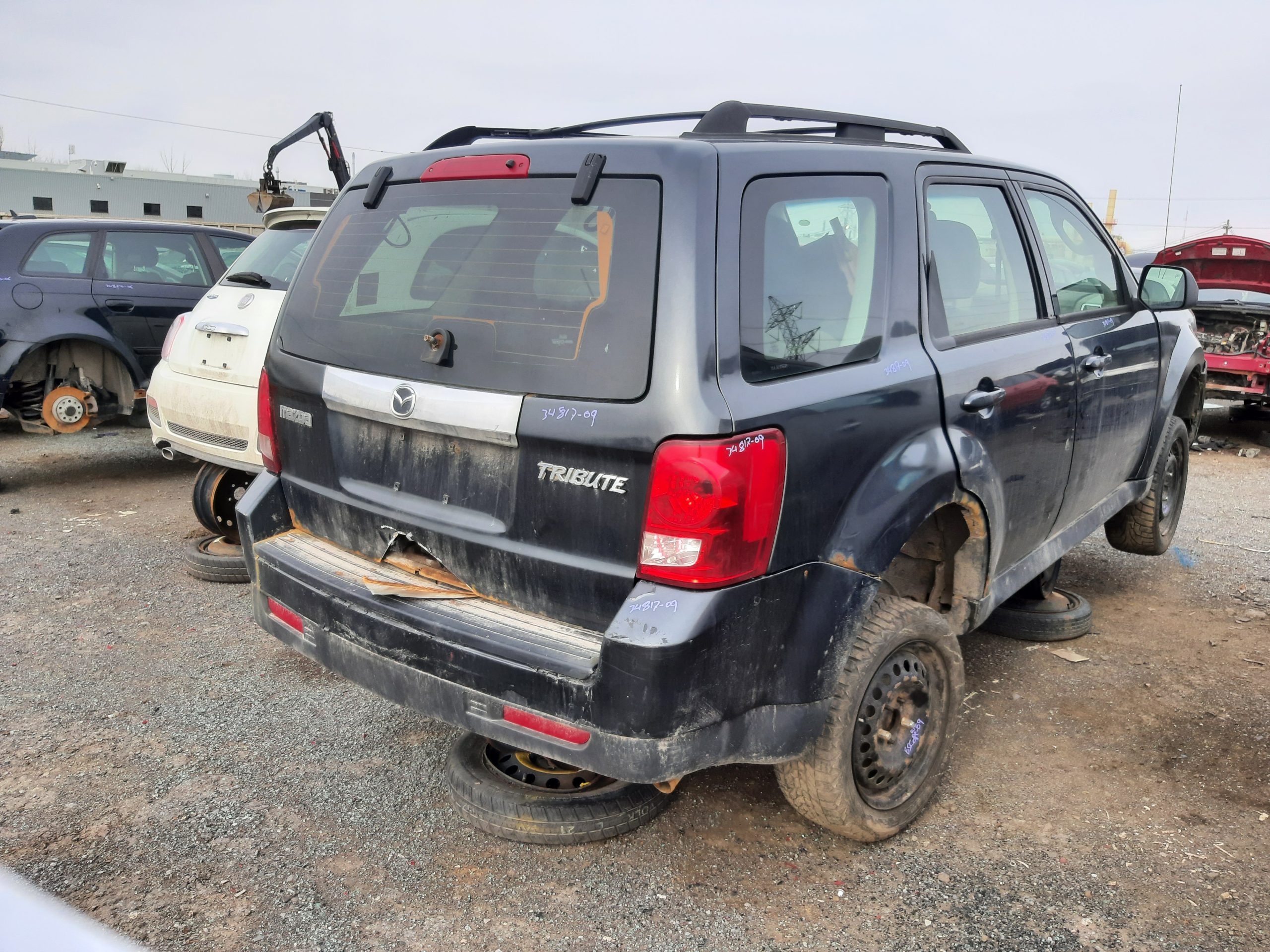 MAZDA TRIBUTE 2009
