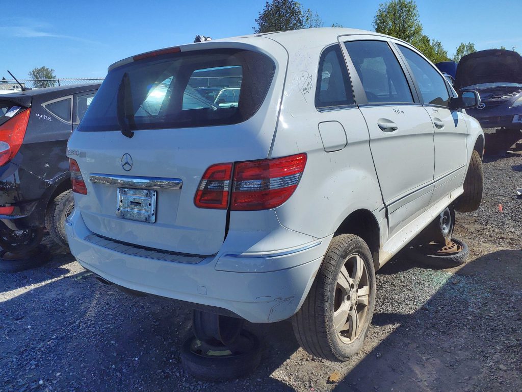 MERCEDES-BENZ B-CLASS 2010