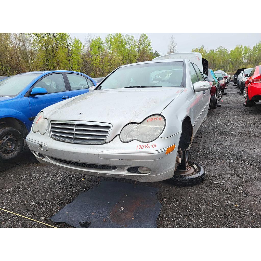 MERCEDES-BENZ C-CLASS 2002