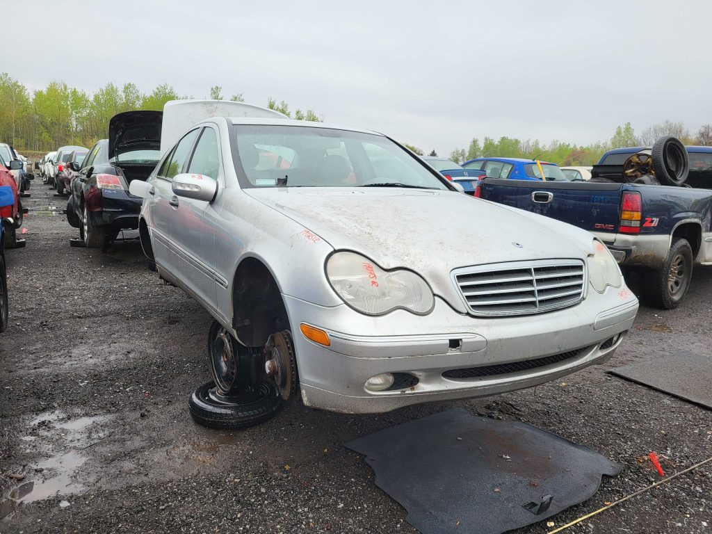 MERCEDES-BENZ C-CLASS 2002
