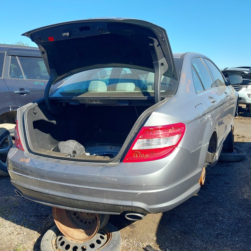 MERCEDES-BENZ C-CLASS 2009
