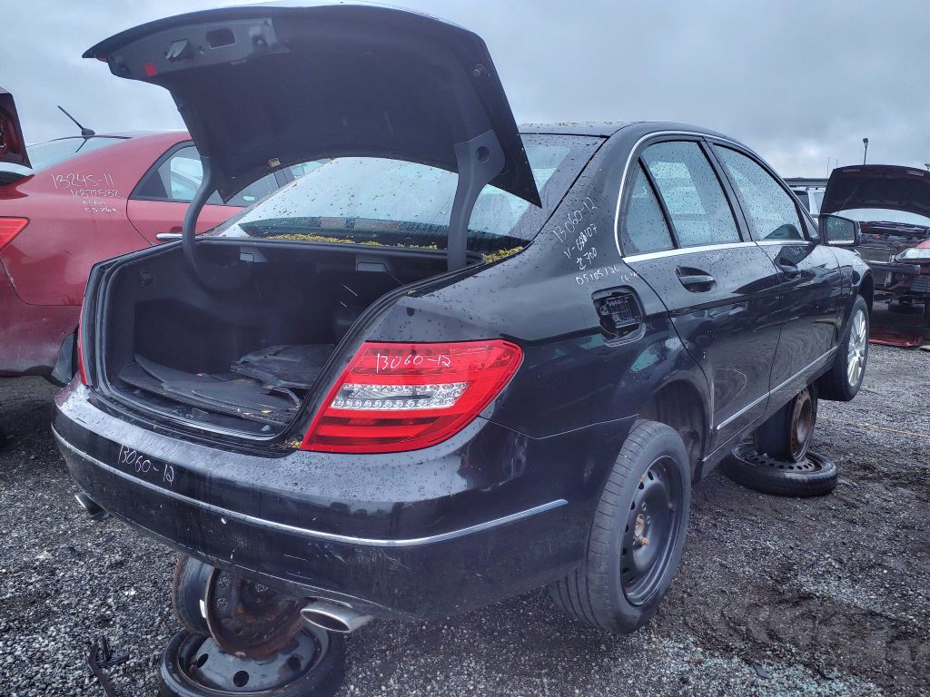 MERCEDES-BENZ C-CLASS 2012