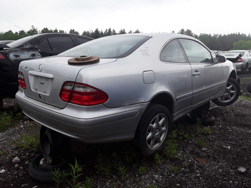MERCEDES-BENZ CLK-CLASS 2001