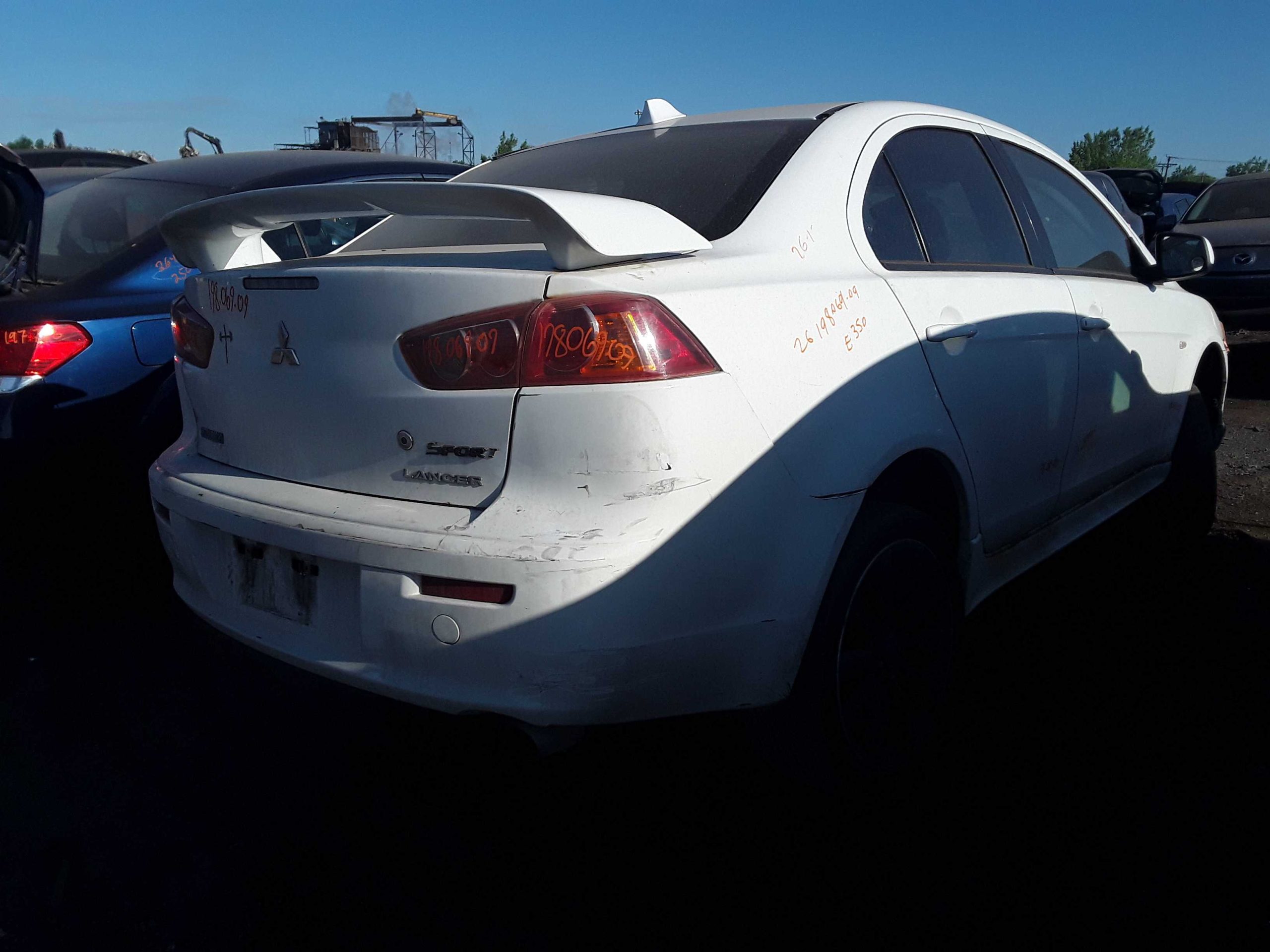 MITSUBISHI LANCER 2009