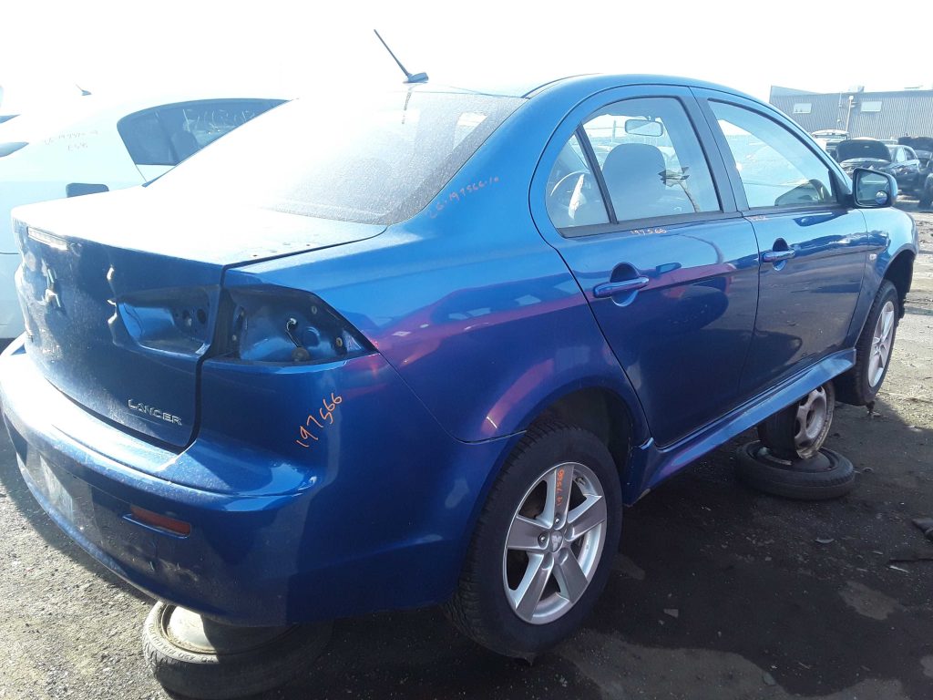 MITSUBISHI LANCER 2010