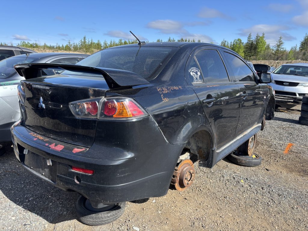 MITSUBISHI LANCER 2010