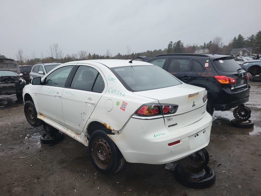 MITSUBISHI LANCER 2010