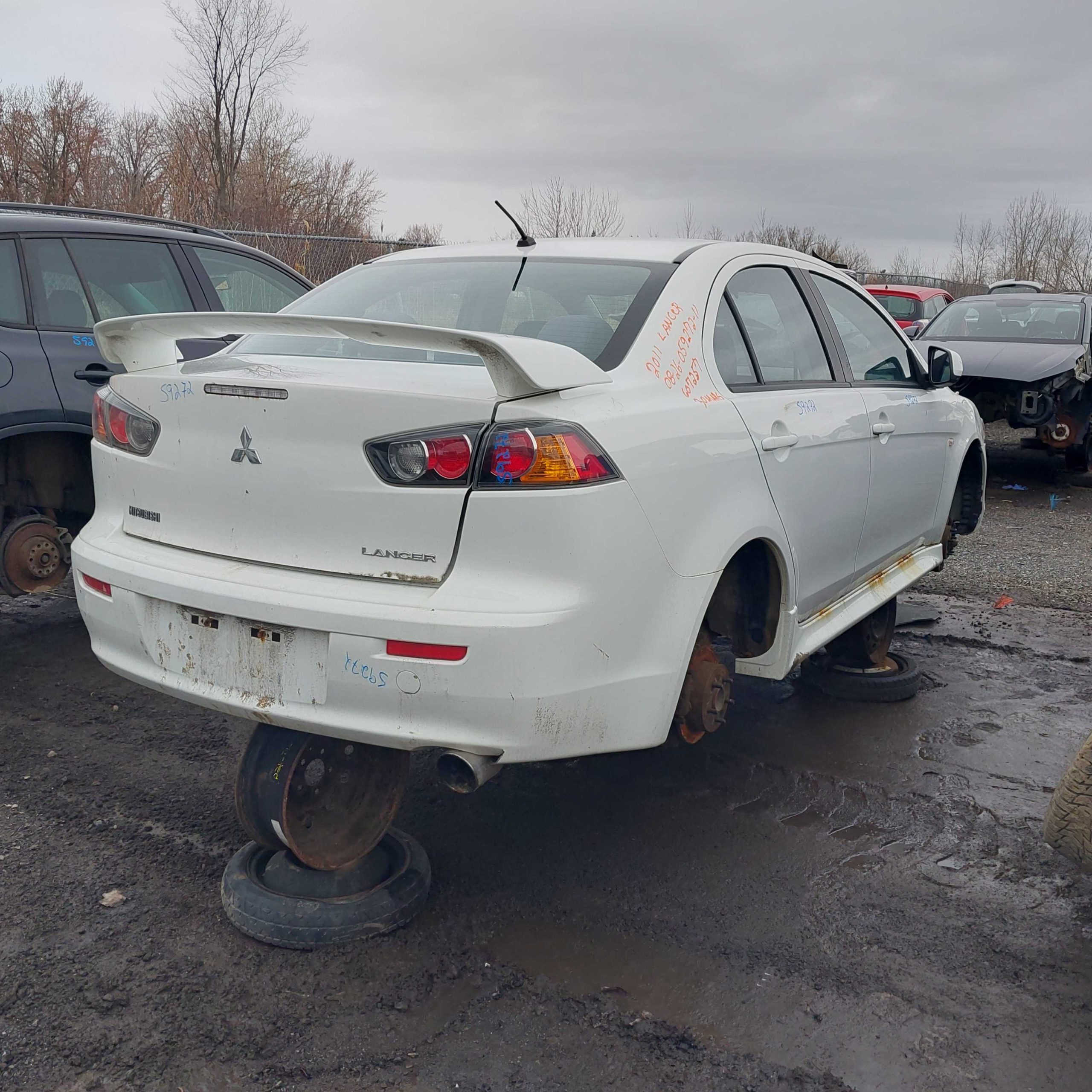 MITSUBISHI LANCER 2011