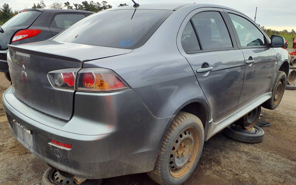 MITSUBISHI LANCER 2012