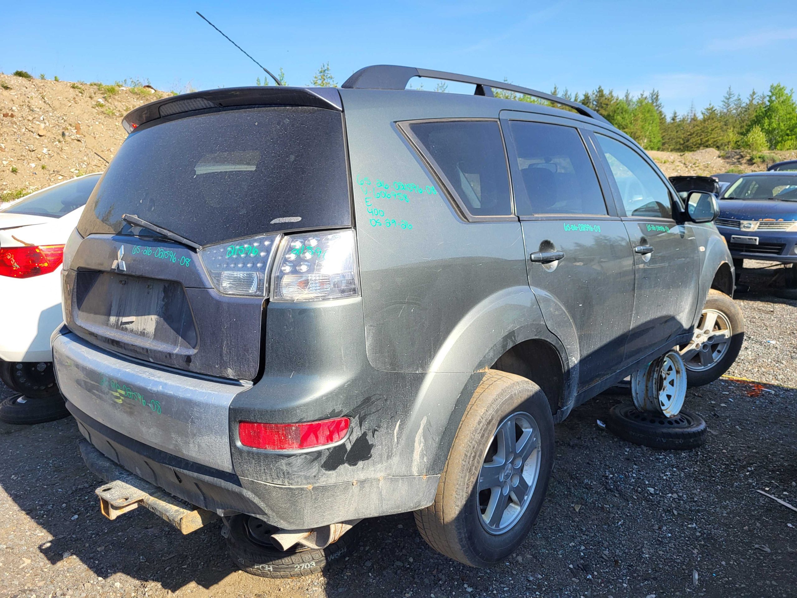 MITSUBISHI OUTLANDER 2008