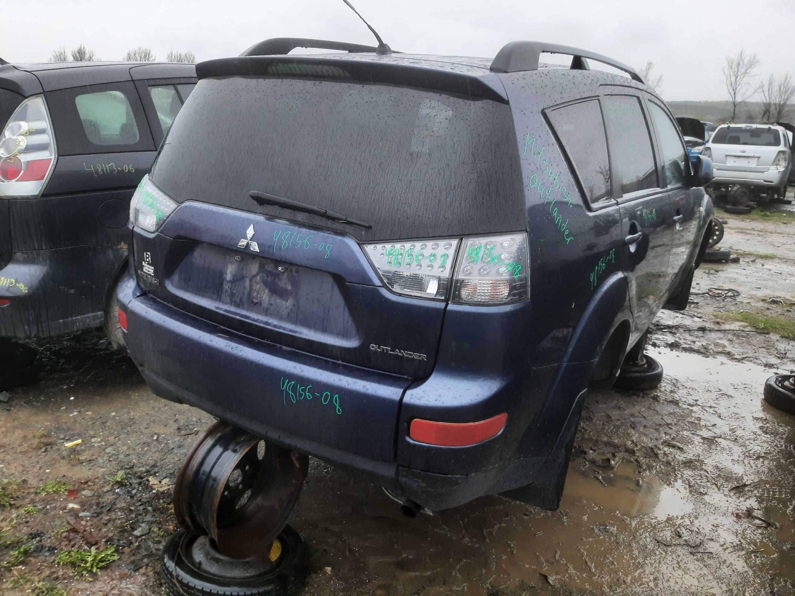 MITSUBISHI OUTLANDER 2008