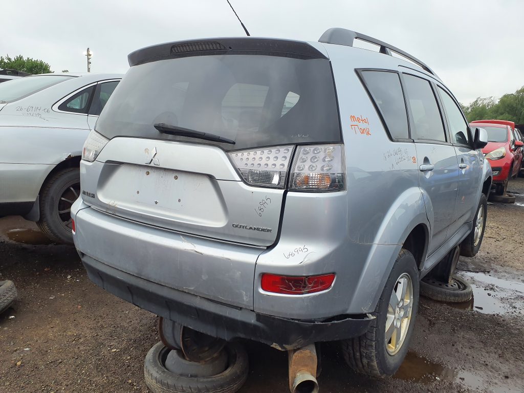 MITSUBISHI OUTLANDER 2009