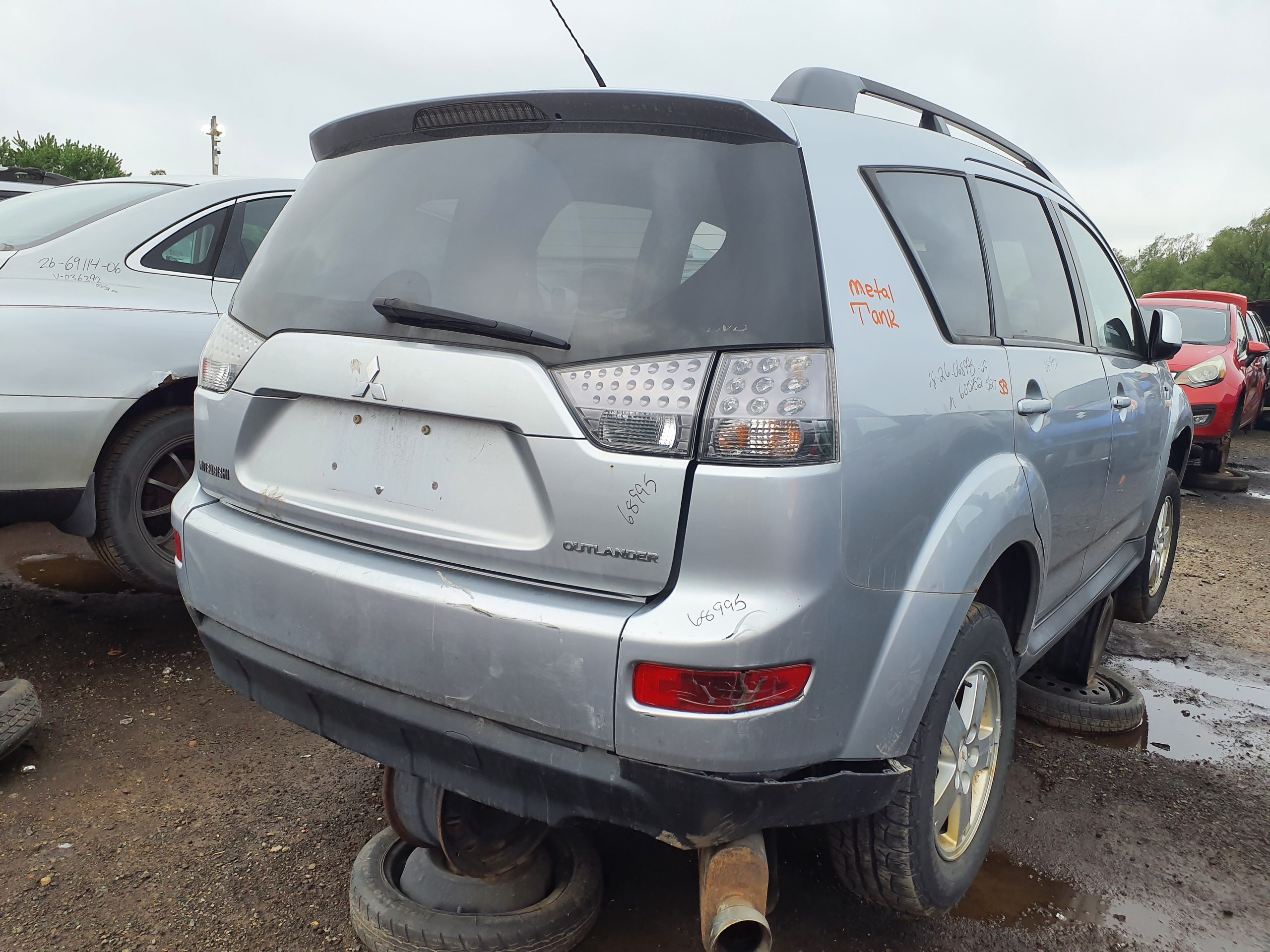 MITSUBISHI OUTLANDER 2009