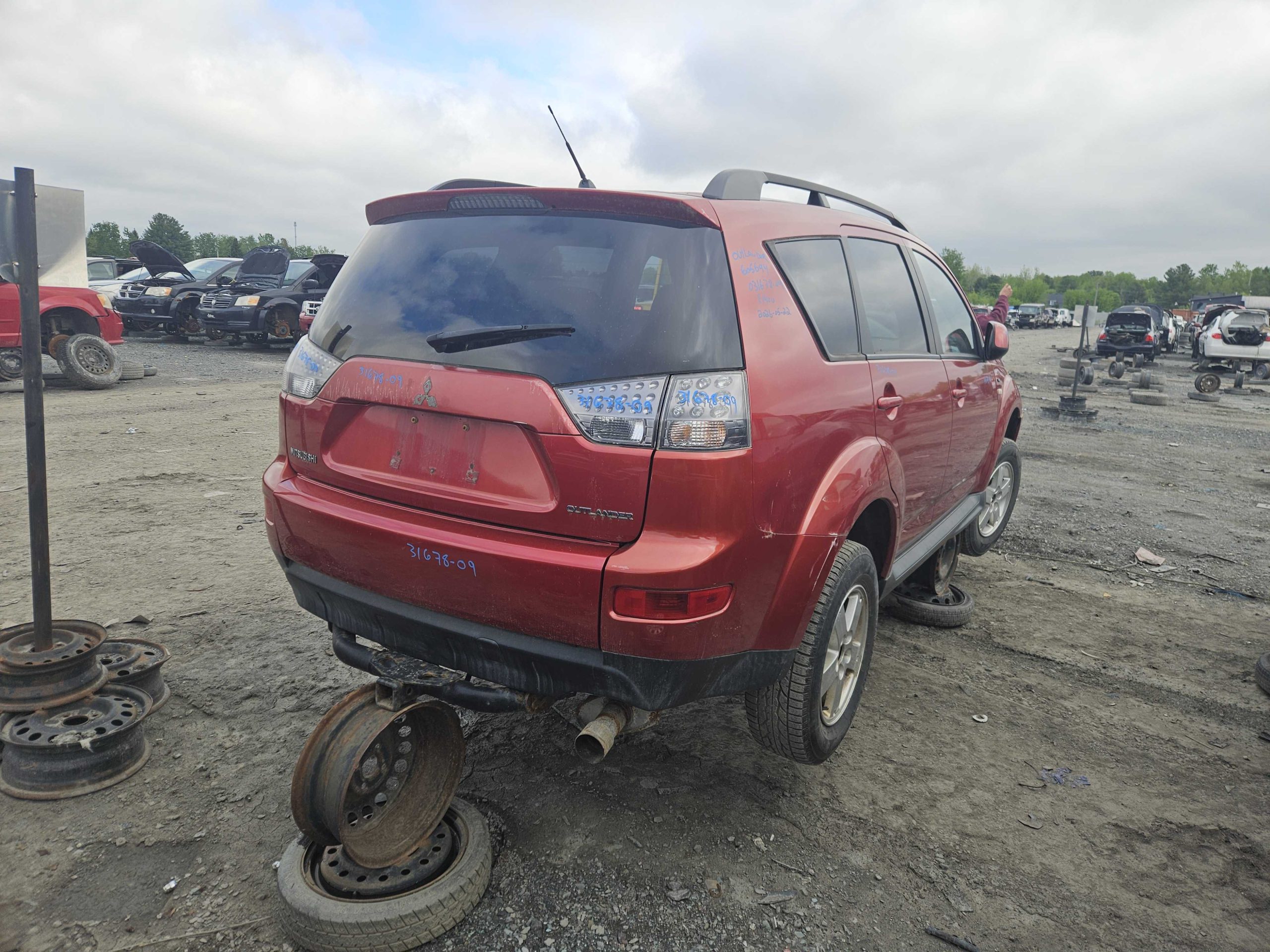 MITSUBISHI OUTLANDER 2009