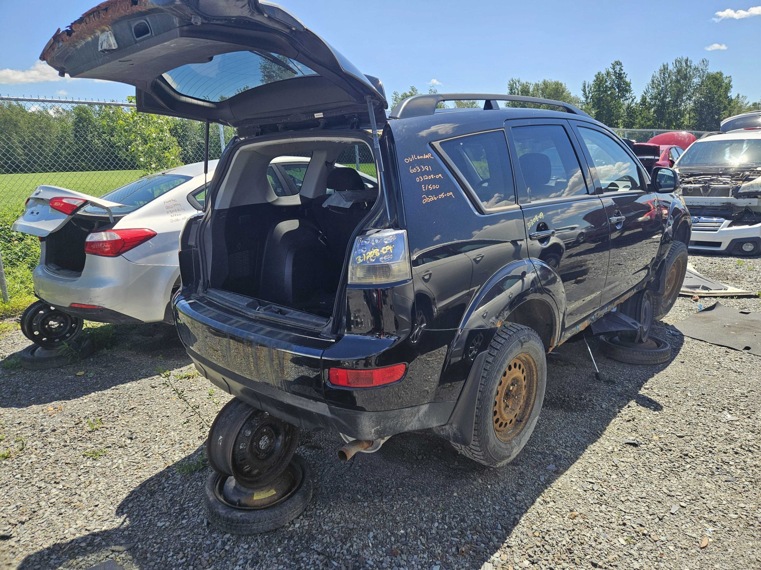 MITSUBISHI OUTLANDER 2009