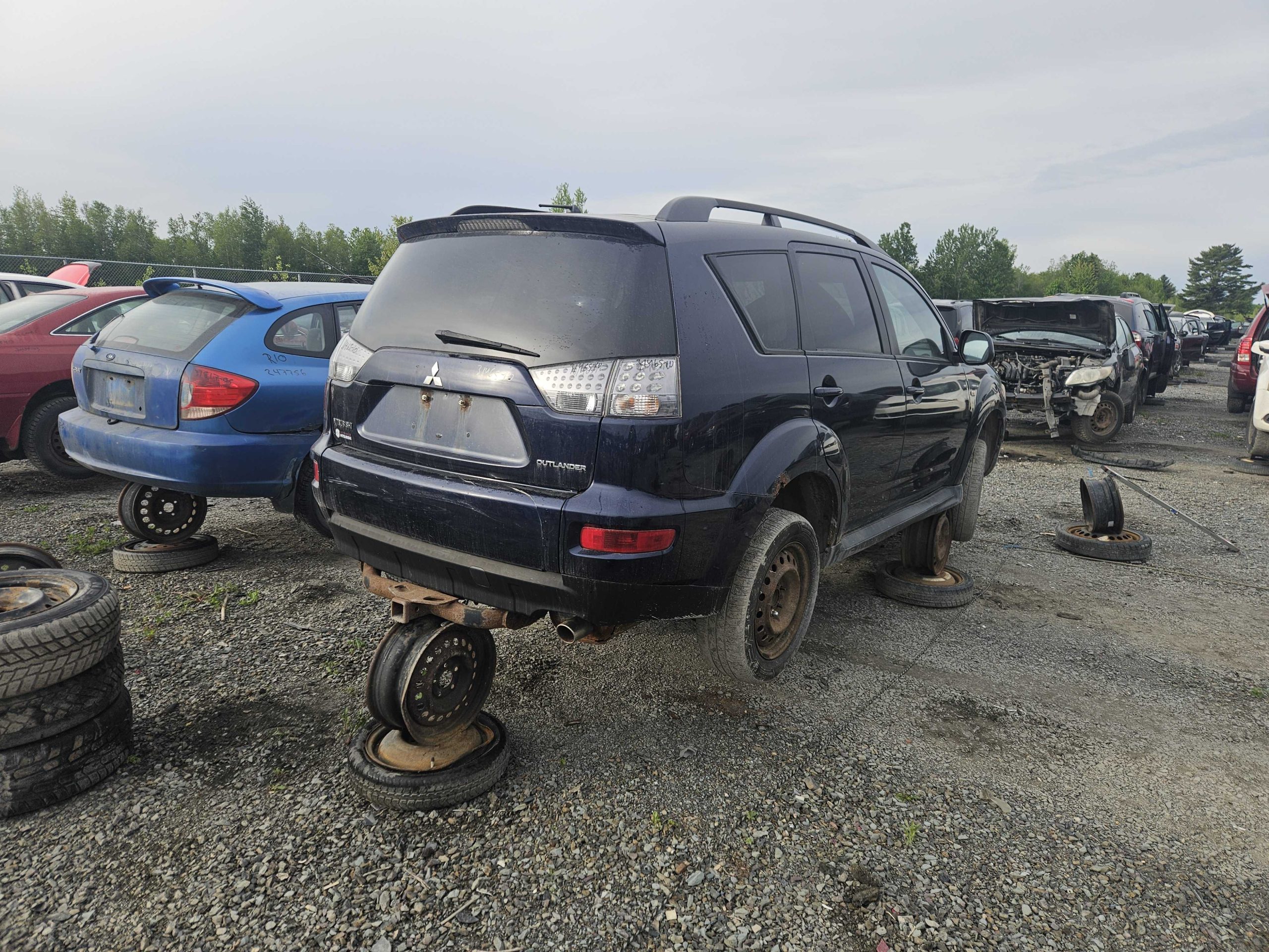 MITSUBISHI OUTLANDER 2010