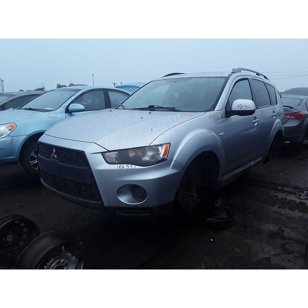 MITSUBISHI OUTLANDER 2010