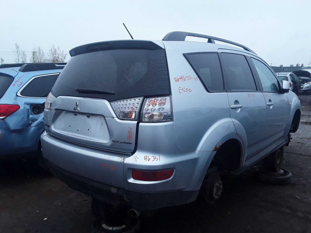 MITSUBISHI OUTLANDER 2010