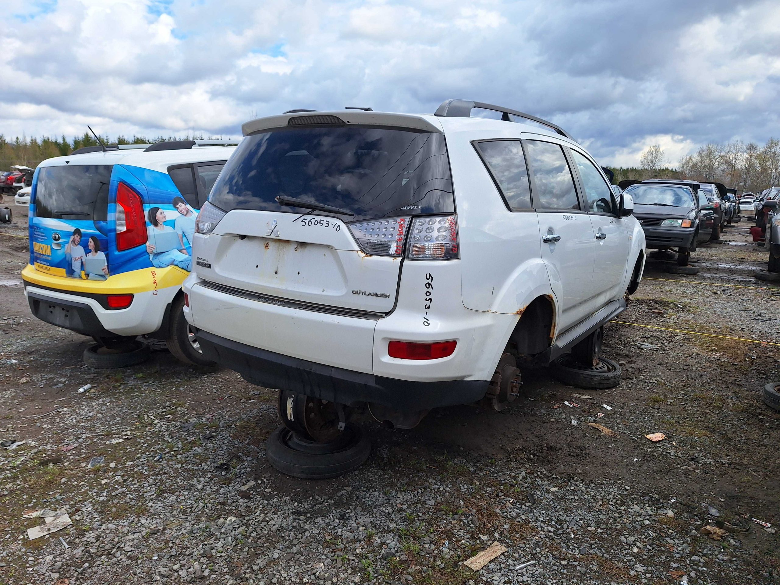 MITSUBISHI OUTLANDER 2010