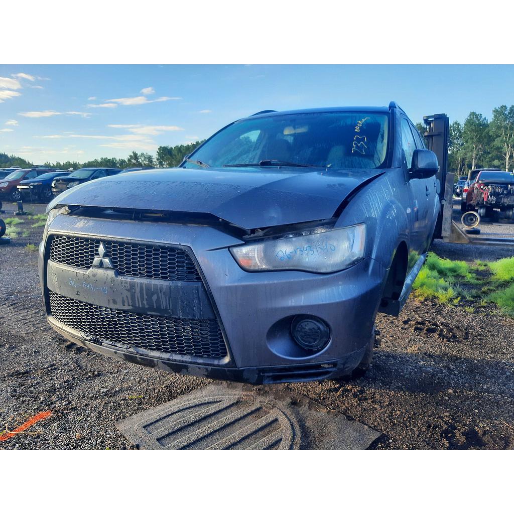 MITSUBISHI OUTLANDER 2010