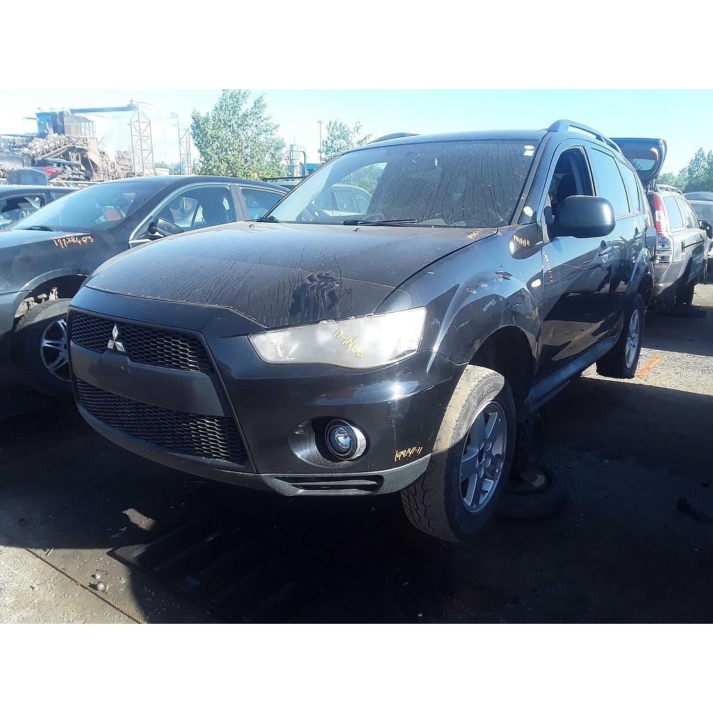 MITSUBISHI OUTLANDER 2011