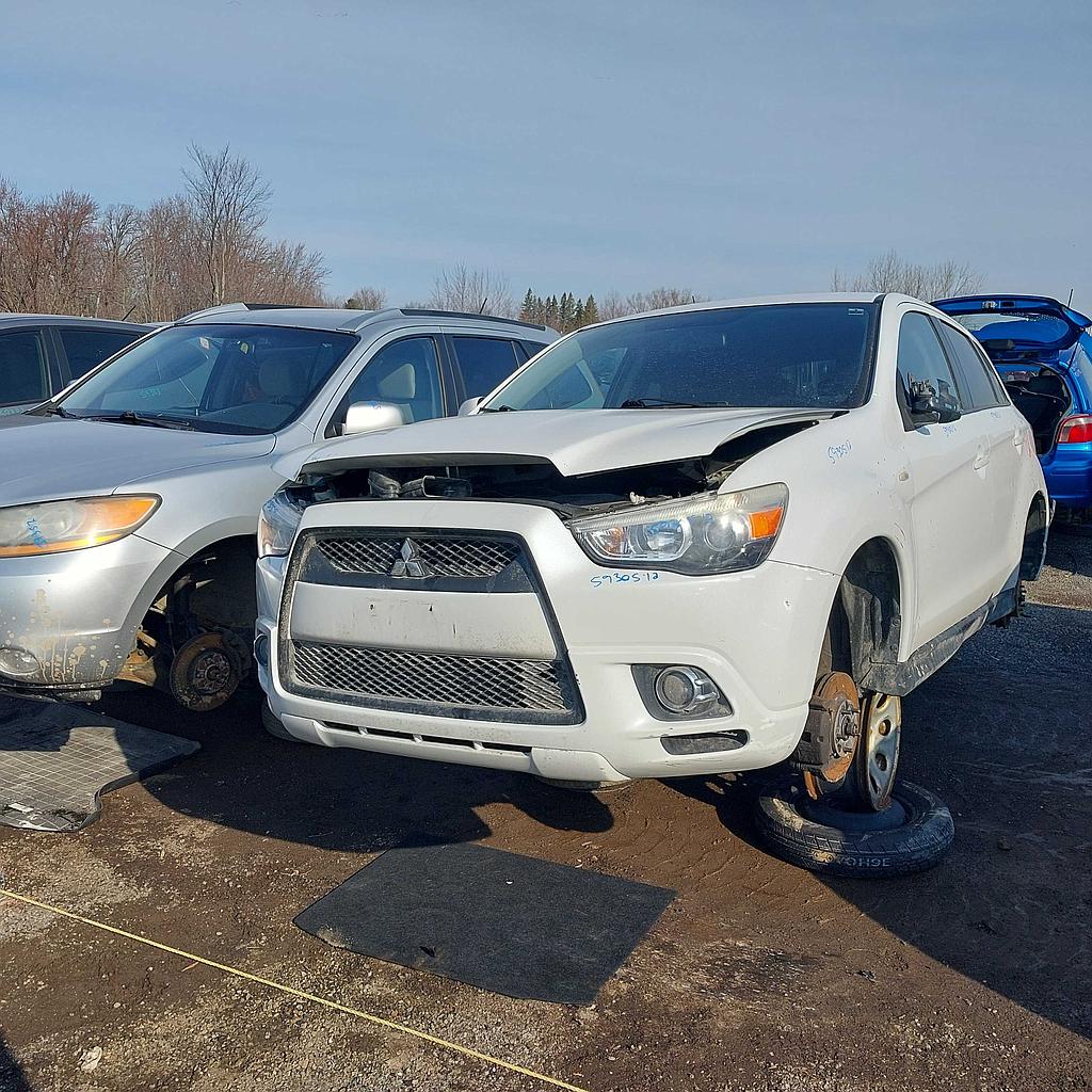 MITSUBISHI RVR 2012