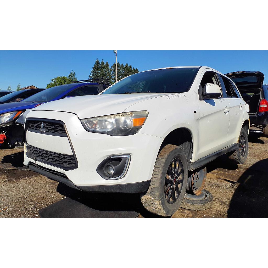 MITSUBISHI RVR 2013