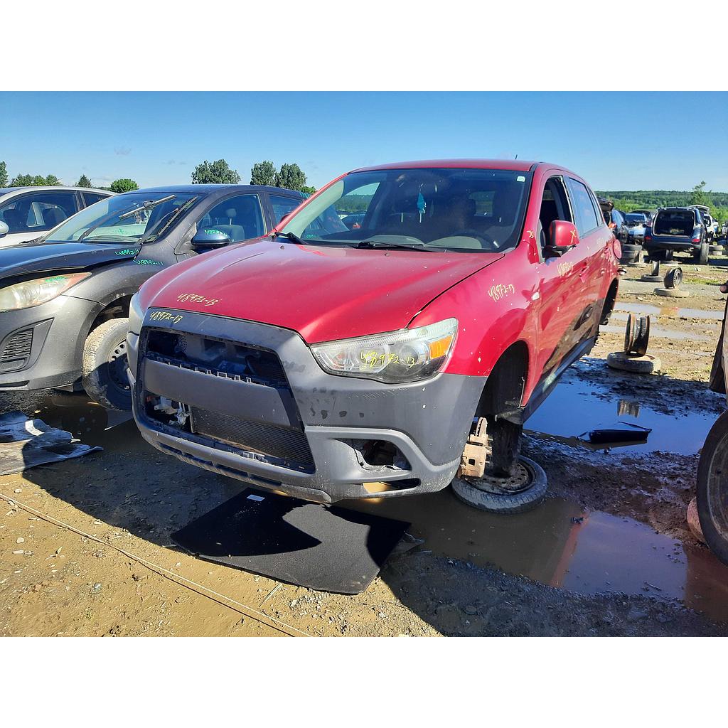 MITSUBISHI RVR 2013