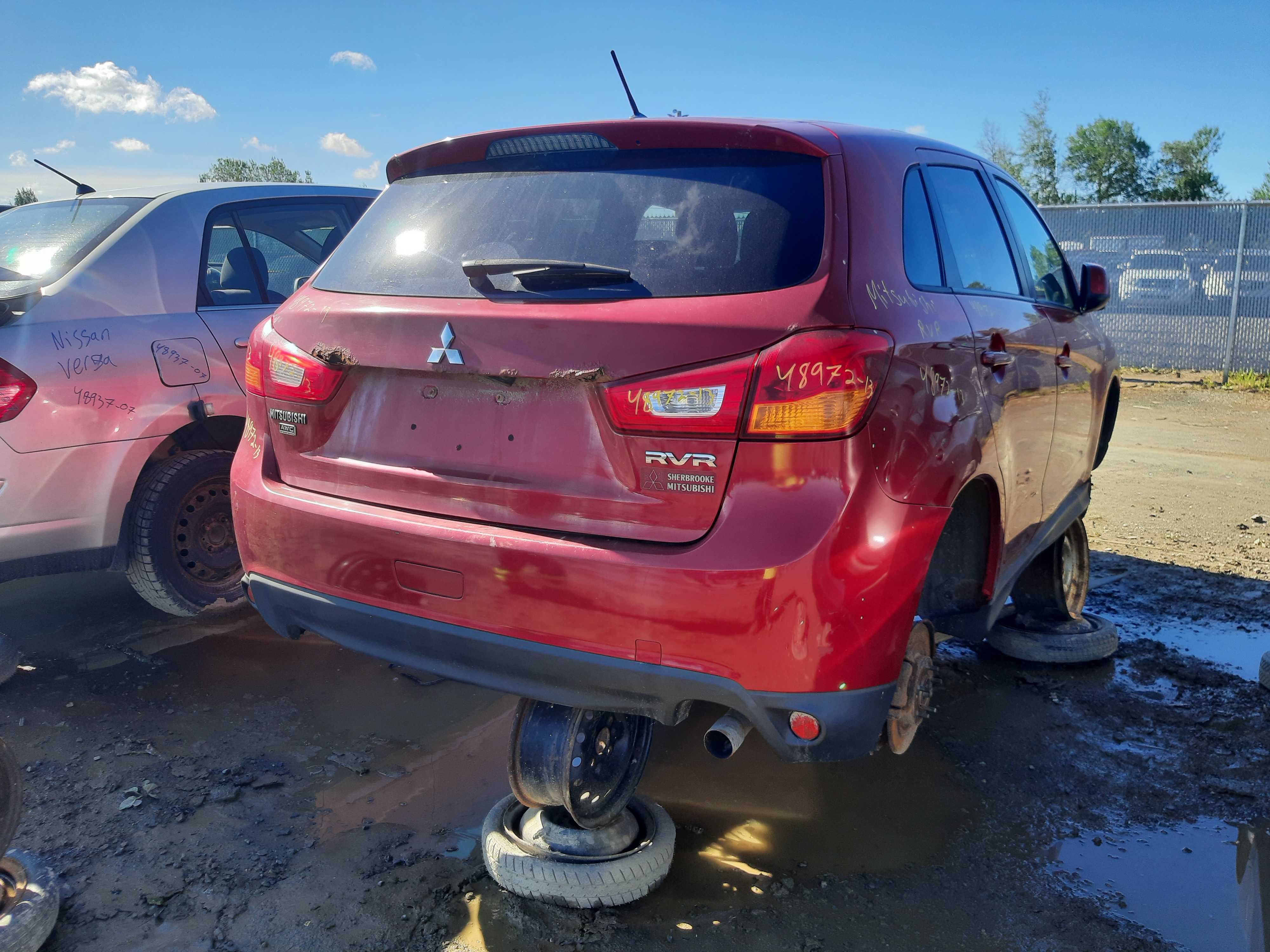 MITSUBISHI RVR 2013