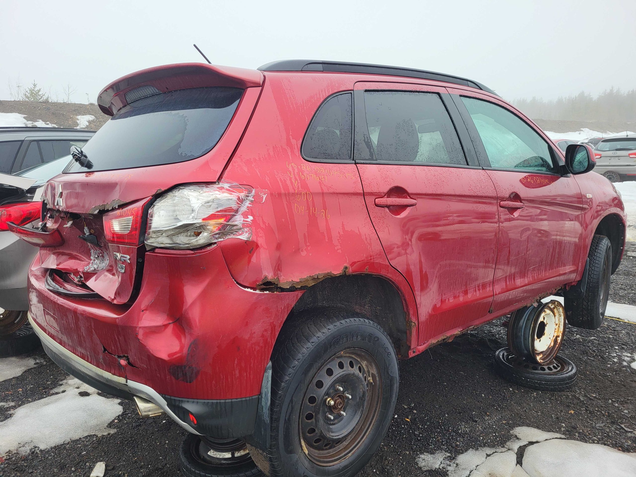 MITSUBISHI RVR 2015