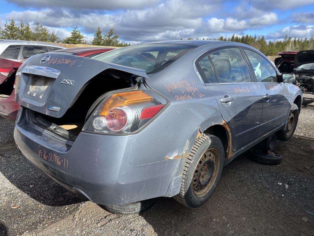 NISSAN ALTIMA 2011