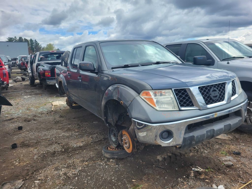 NISSAN FRONTIER 2005