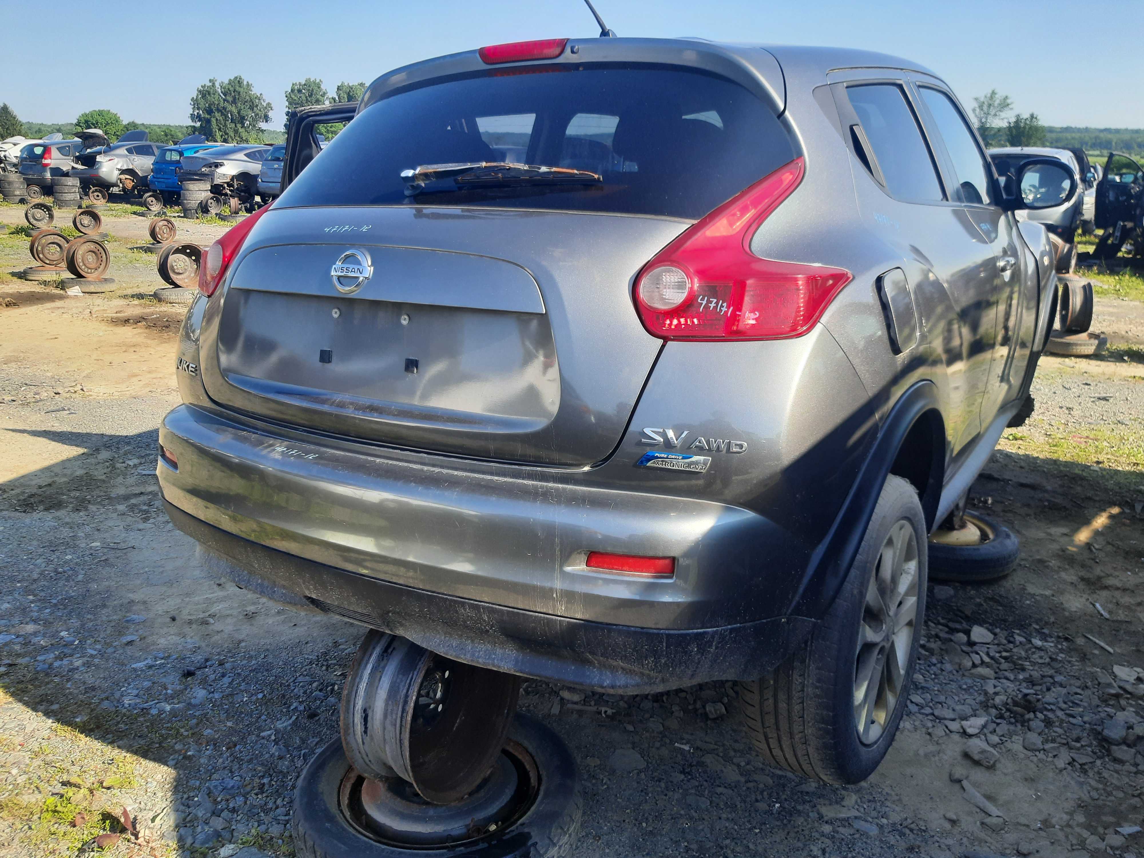 NISSAN JUKE 2012