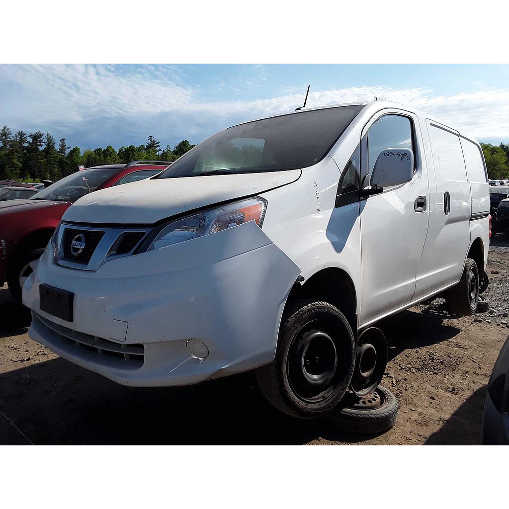 NISSAN NV 2015