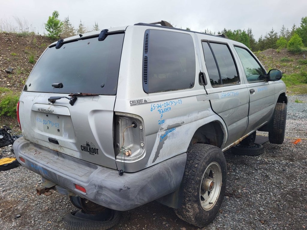 NISSAN PATHFINDER 2003