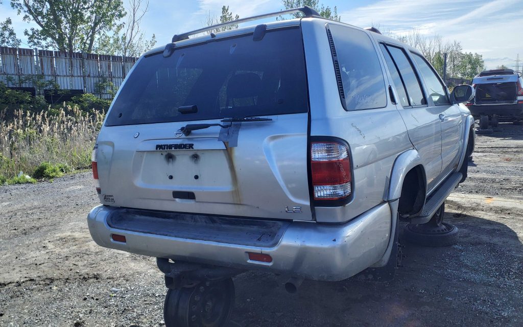 NISSAN PATHFINDER 2004
