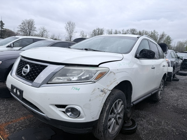 NISSAN PATHFINDER 2015
