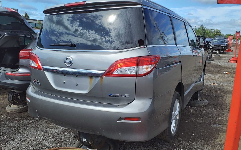 NISSAN QUEST 2012